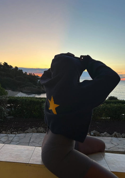 Knitted star hoodie